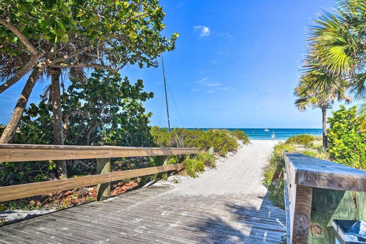 Florida Unit Steps From Indian Rocks Beach Access! Clearwater Beach Eksteriør bilde