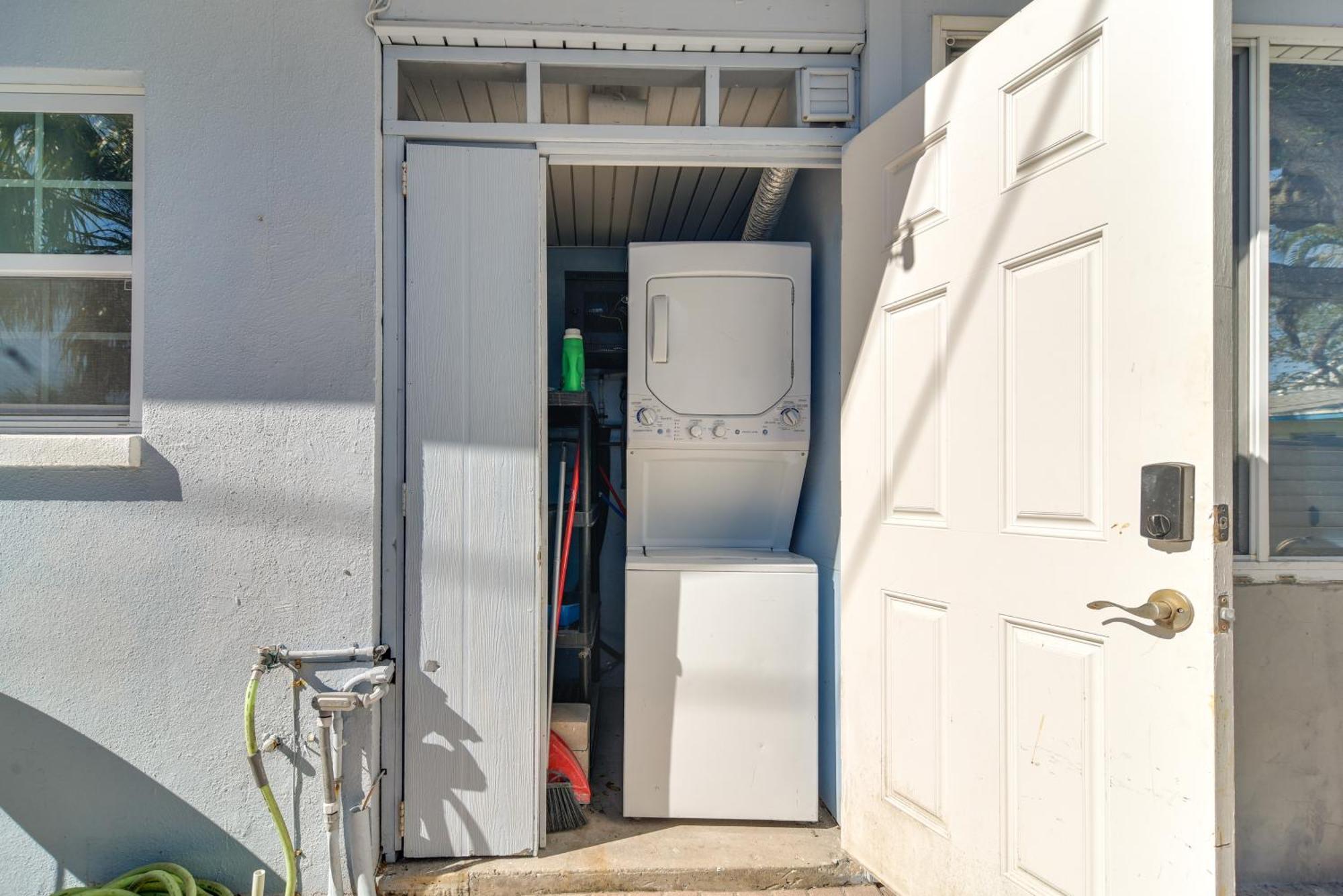 Florida Unit Steps From Indian Rocks Beach Access! Clearwater Beach Eksteriør bilde